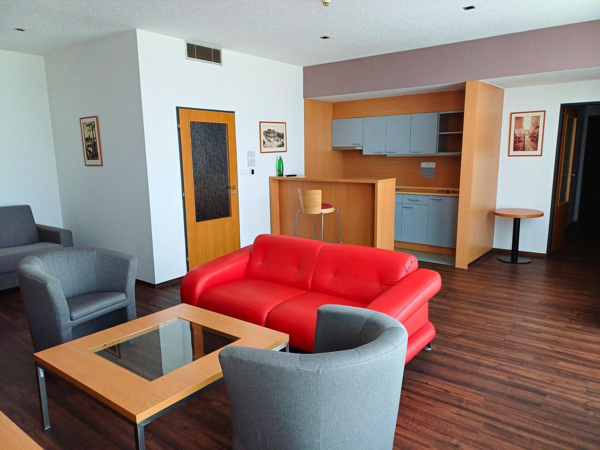 Avanti Hotel Brno Exterior photo